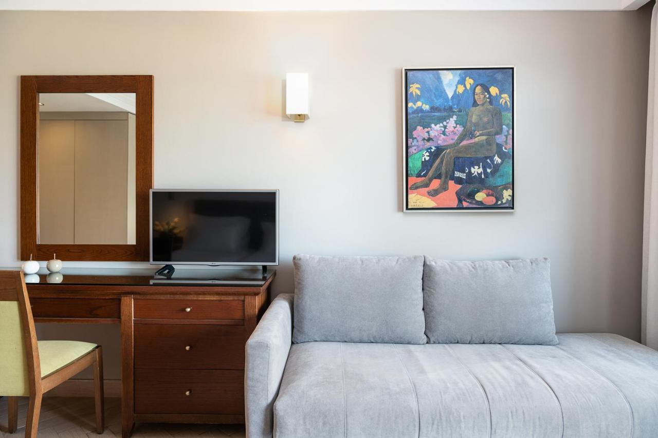 ปอร์โต ปลาตาเนียส บีช รีสอร์ต แอนด์ สปา Hotel ปลาเตเนียส ภายนอก รูปภาพ A painting by the artist