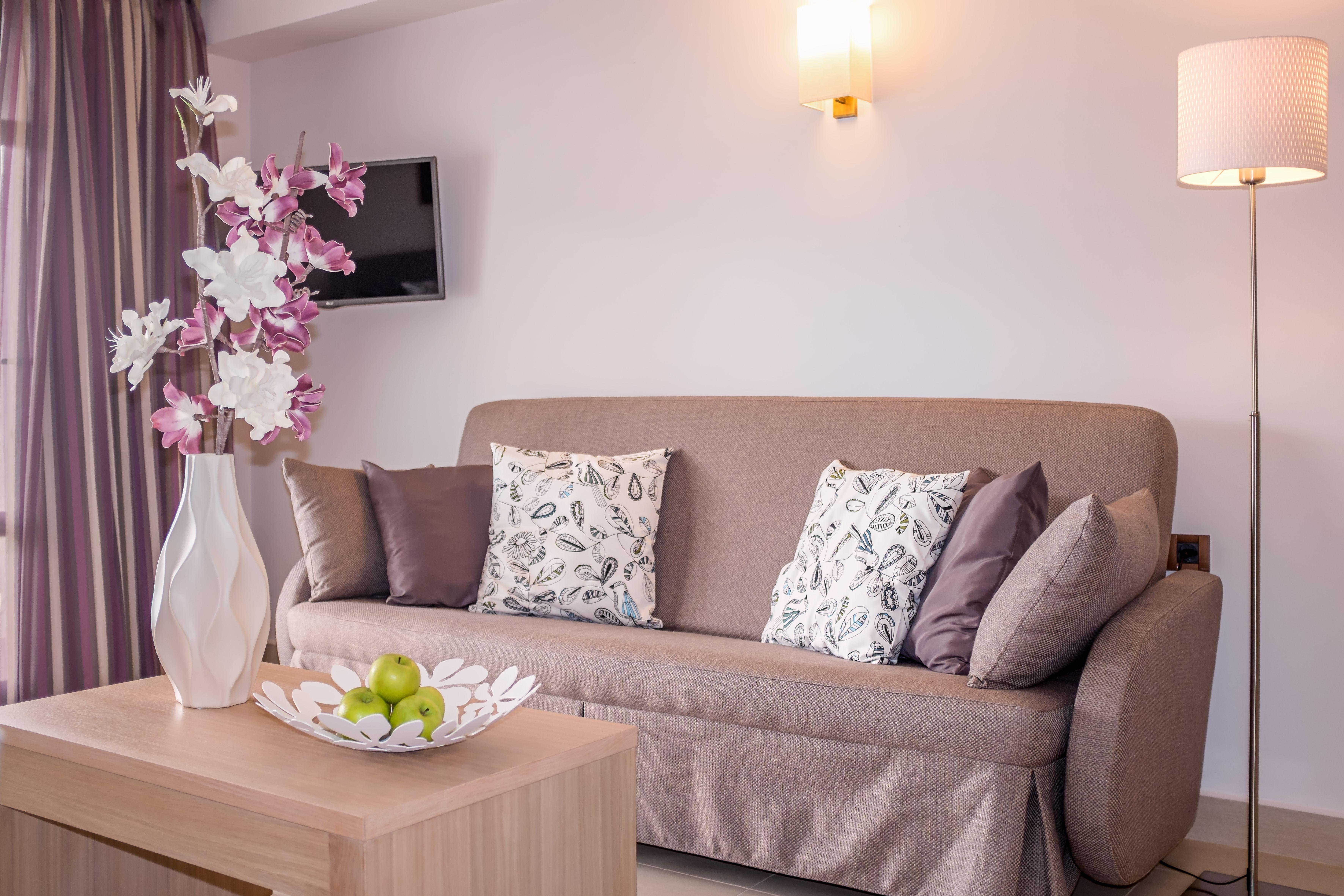 ปอร์โต ปลาตาเนียส บีช รีสอร์ต แอนด์ สปา Hotel ปลาเตเนียส ภายนอก รูปภาพ A sofa bed